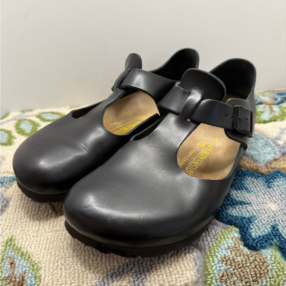 Birkenstock Paris T Strap Mary Jane Black size 41